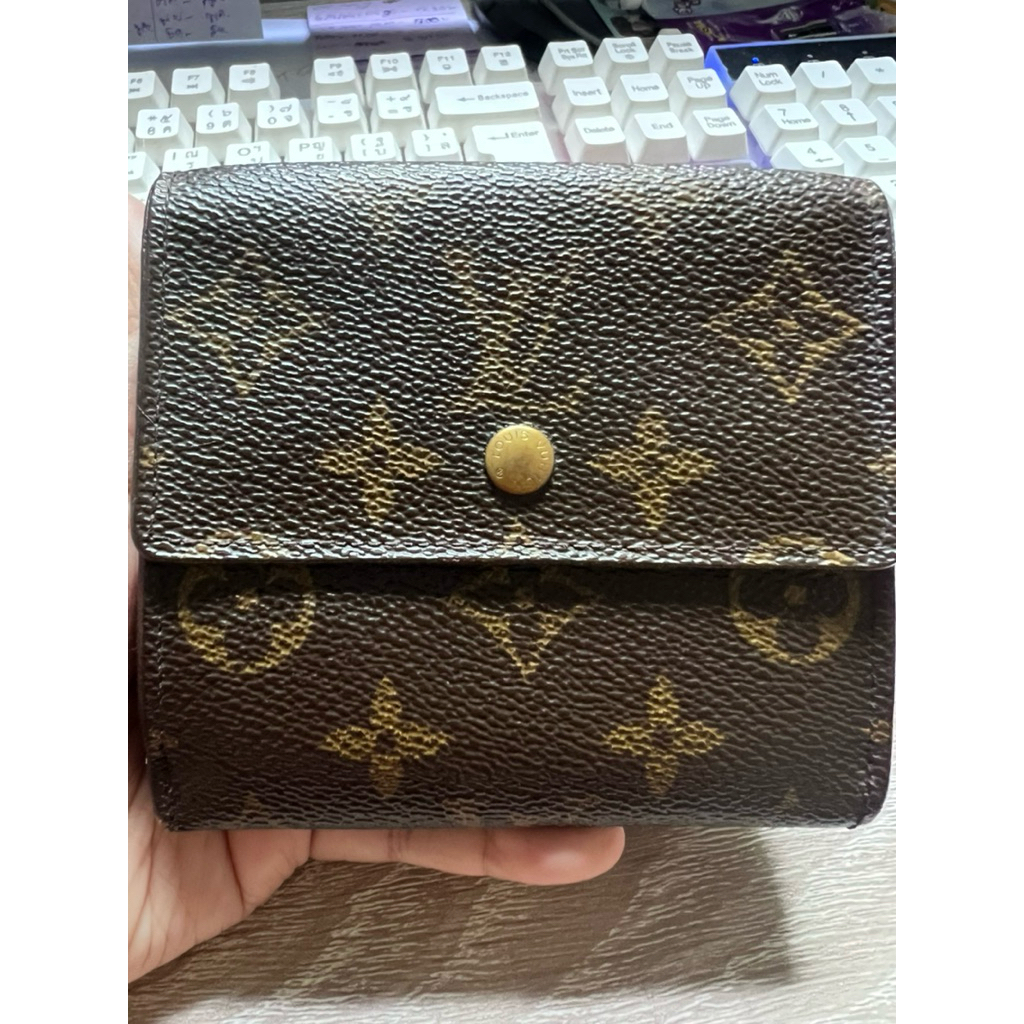 กระเป๋าสตางค์ใบสั้น 3 พับแท้ มือสอง (LV)