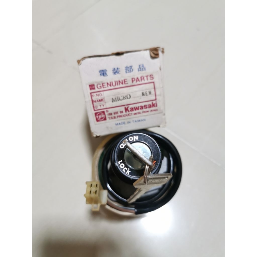สวิตช์​กุญแจ​ KAWASAKI​ AR80​ MICRO...