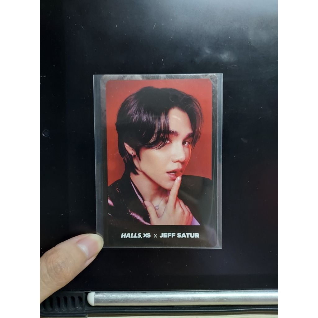 การ์ด halls X Jeff satur
