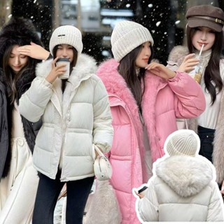 C34 โค้ทบุนวมแต่งเฟอร์ รุ่นนี้ถ่ายรูปสวยมาก ผ้าสะท้อนน้ำ และ…