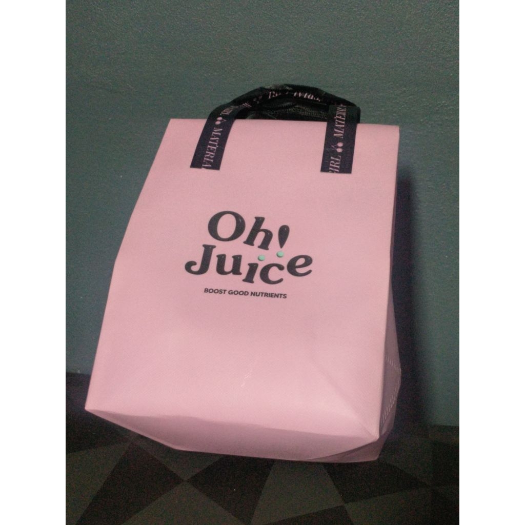 ถุงหูหิ้วเก็บความเย็น ของ Oh juice