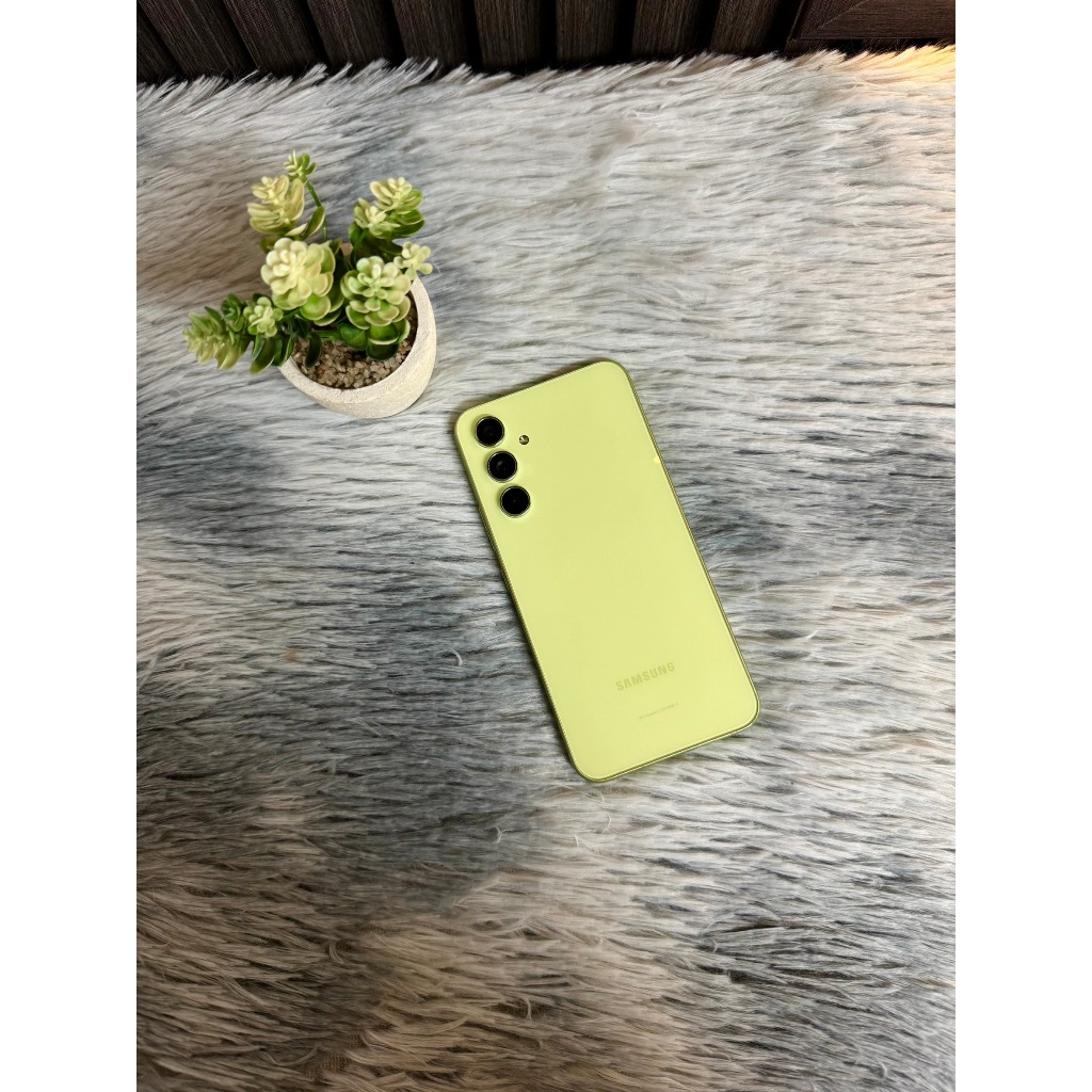 Samsung Galaxy A54 5G (8+256GB) มือสอง