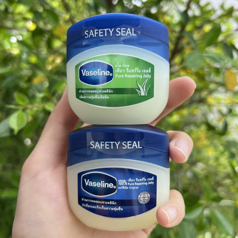 วาสลีนเจล วาสลีนทาปาก Vaseline Pure Repairing Jelly 50ml. Exp.2028