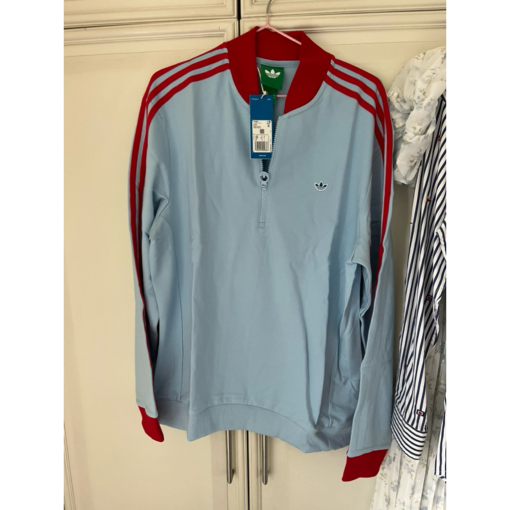 Adidas Vintage sweater light blue