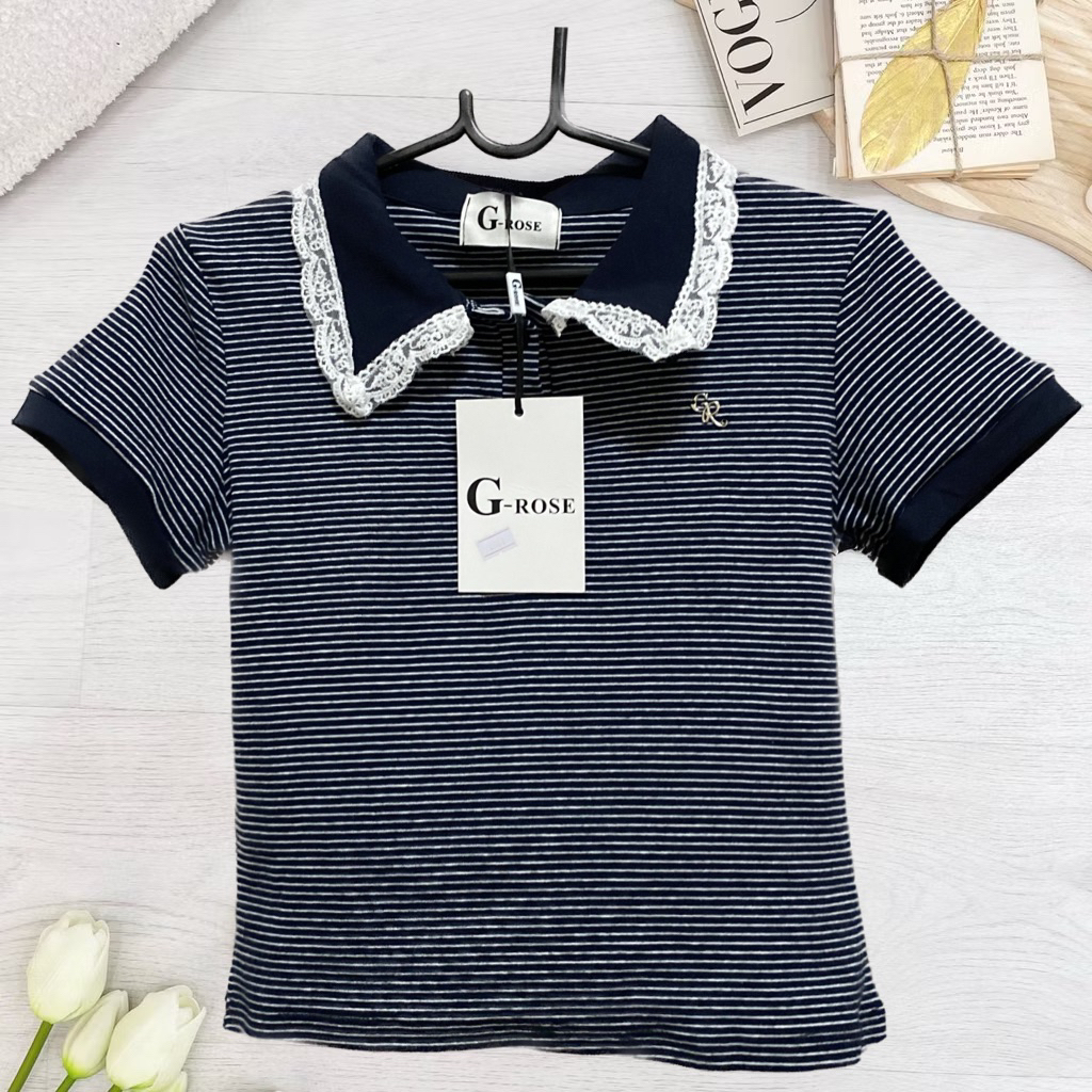 🧸G-ROSE เสื้อยืดลายริ้วสีกรมคอบัวแต่งลูกไม้ มือหนึ่ง
