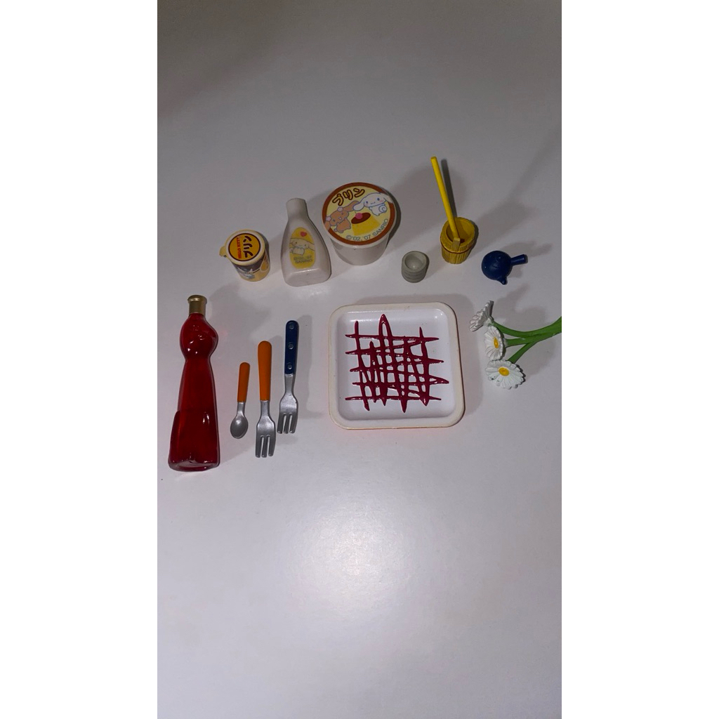 ของจิ๋ว อาหารจิ๋ว ของญี่ปุ่น มีงาน Re-ment ค่ะ งานเก่า