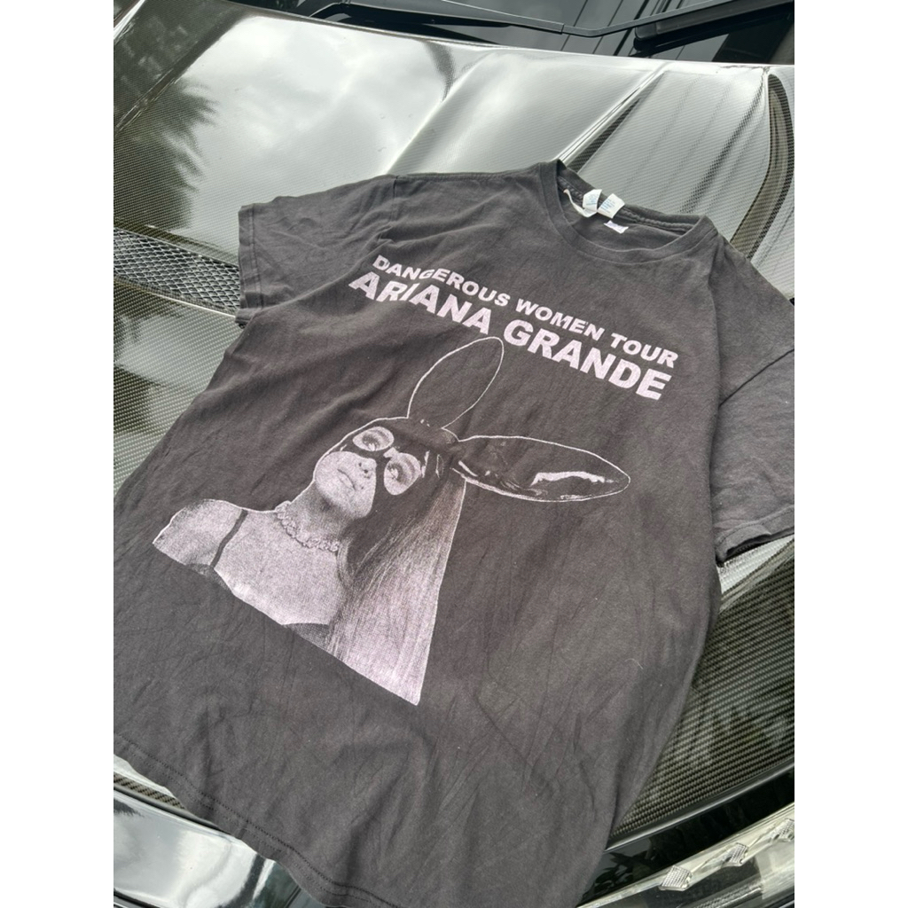 เสื้อ Ariana Grande แท้‼️