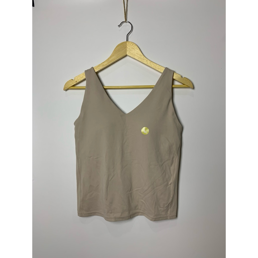 กล้ามคอวีสีเนื้อ Uniqlo Airism ไซส์ L