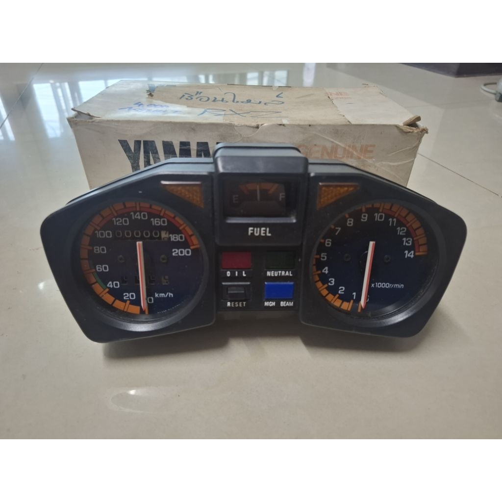 ชุดเรือนไมล์ Yamaha RXZ-RXZ135-RXZ-D-RX King ของแท้ญี่ปุ่นใหม่เก่าเก็บสภาพสวยๆในกล่องพร้อมใส่ใช้งานไ