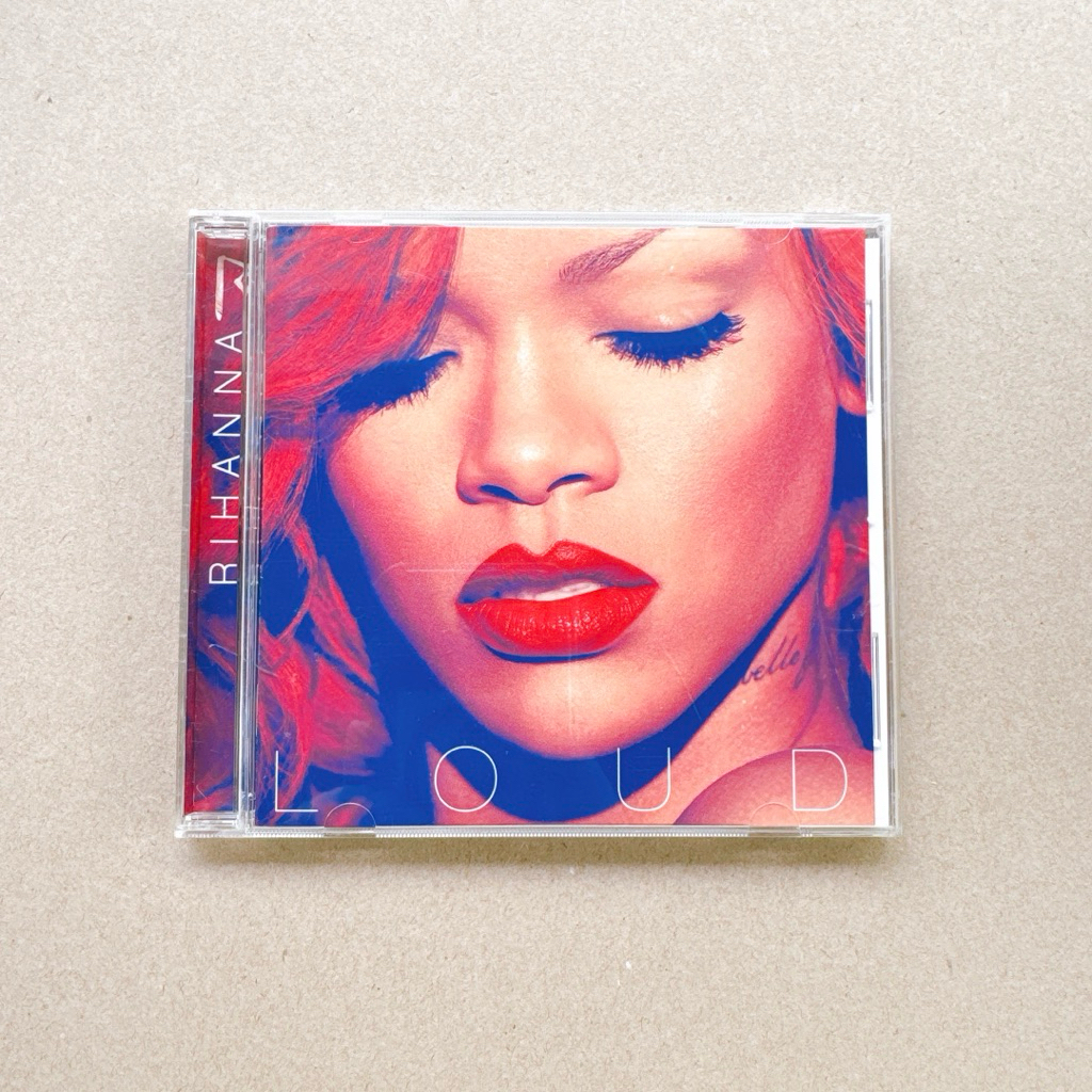 CD ซีดีเพลง Rihanna - LOUD