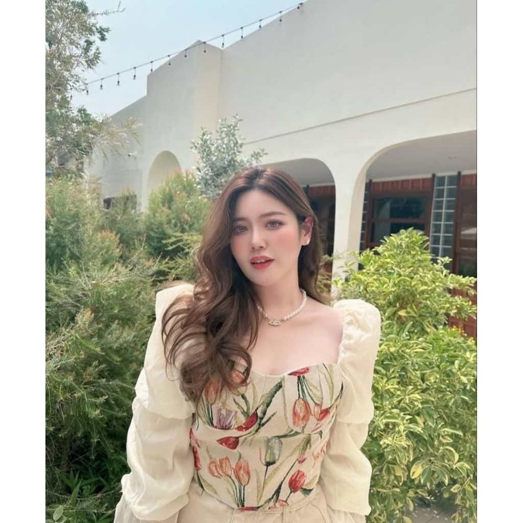 ส่งต่อ Lalamer เสื้อผ้าทอแขนยาวลายทิวลิปสุดน่ารัก🪻