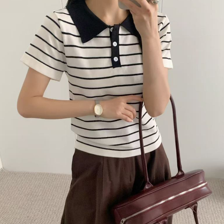 พร้อมส่งในไทย** เสื้อคอปกแขนสั้น เสื้อลายทางมีกระดุมด้านหน้า Y269