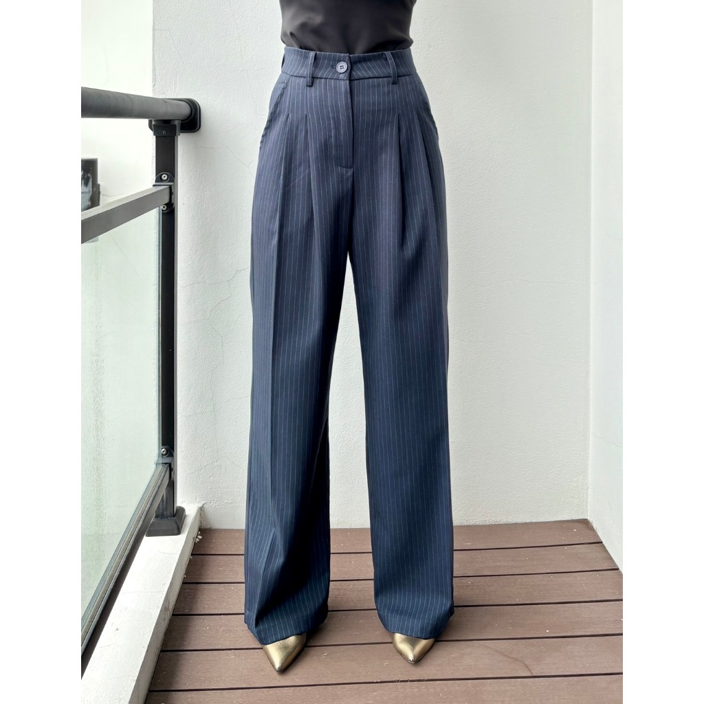 MMCHIC - NAVY  PANTS