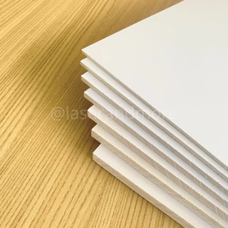 (P80) แผ่นพลาสวูด ขนาด 40x80cm หนา3,4,5,6,8,10,12,15 mm กันน้ำ กันปลวก สามารถใช้แทนไม้ได้ (Plaswood) (PW)