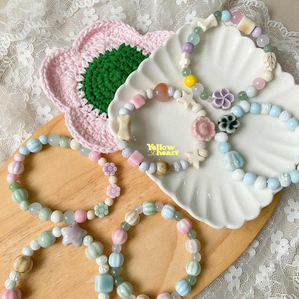 กำไลข้อมือสีแคนดี้อัพเดตใหม่สุดๆ ‘Candy pastel beaded bracelet’