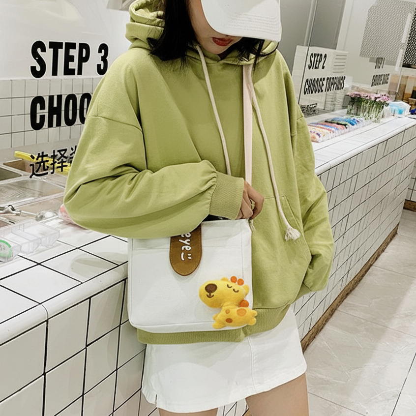(มีส่งด่วน) tokyosellected(T1303) กระเป๋าสะพายข้างแฟชั่น มีเข็มกลัดให้ ราคา ถูกที่สุด ดีลบีเคเค แกลเลอรีภาพที่ 3