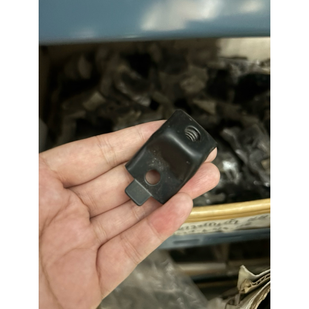 เหล็กรองยางพักเท้า nrs ใหม่ พร้อมใช้งาน