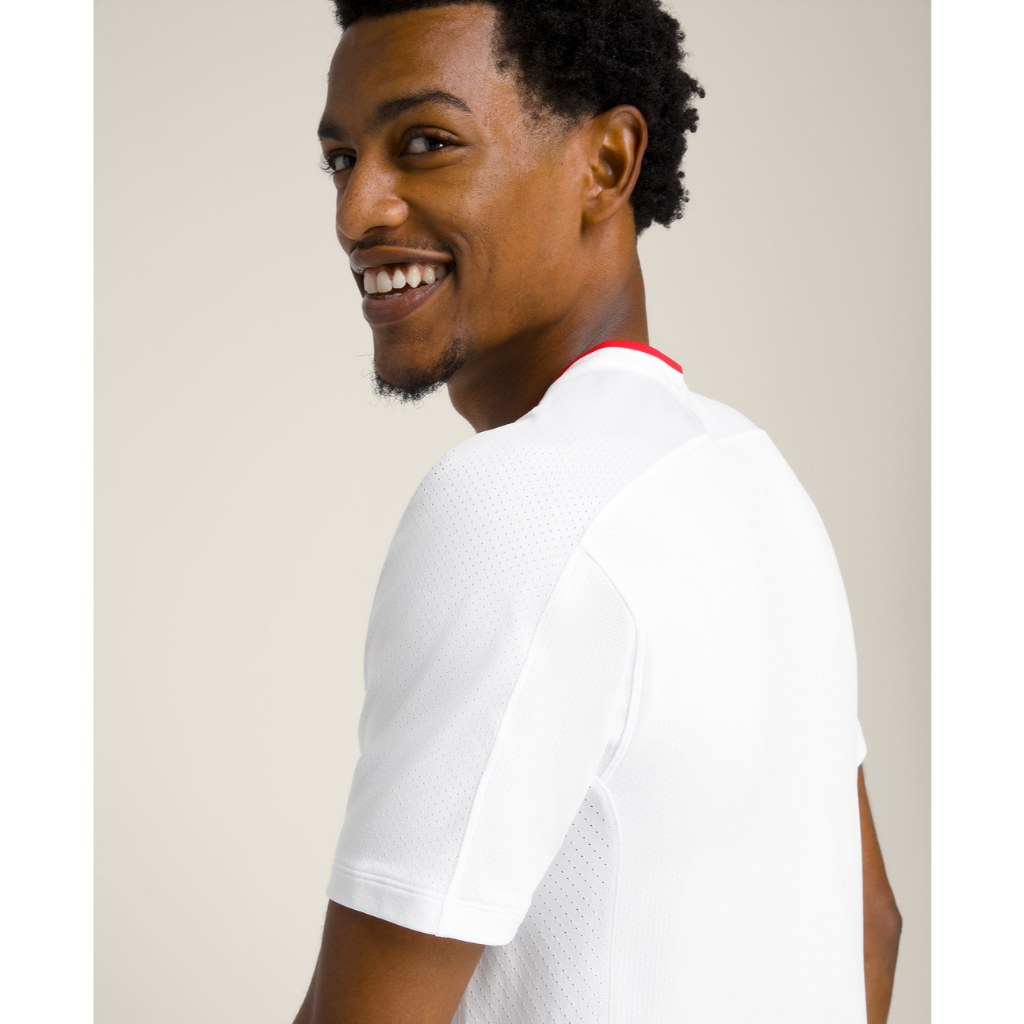 Wilson Men SERVE OUT TEE WM00426531GYC Official Store — صورة 4