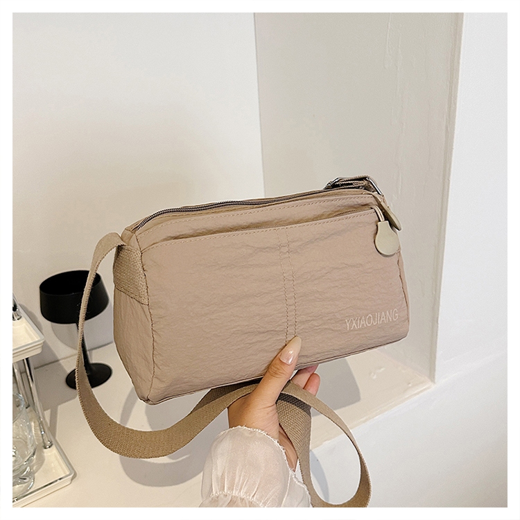 (B-2488) กระเป๋าสะพายข้าง สไตล์วินเทจคลาสสิค กระเป๋าขนาดใหญ่จุของได้เยอะ แฟชั่นมาใหม่ งานดี ซิป3ชั้น 2สี