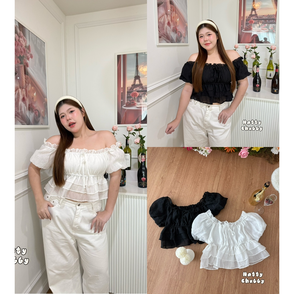 เสื้อเปิดไหล่แขนตุ๊กตาพองๆ อก 38-50 แต่งระบาย3ชั้น สวยมาก ใส่ไปคาเฟ่หรือทะเลได้เลย ลุคนี้ใส่ได้หลายโอกาส พลัสไซส์ NC