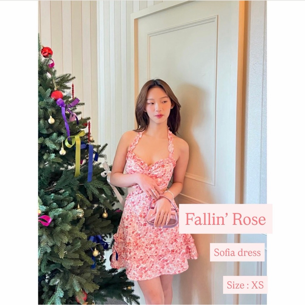 Sofia Dress จากร้าน Fallin’ Rose
