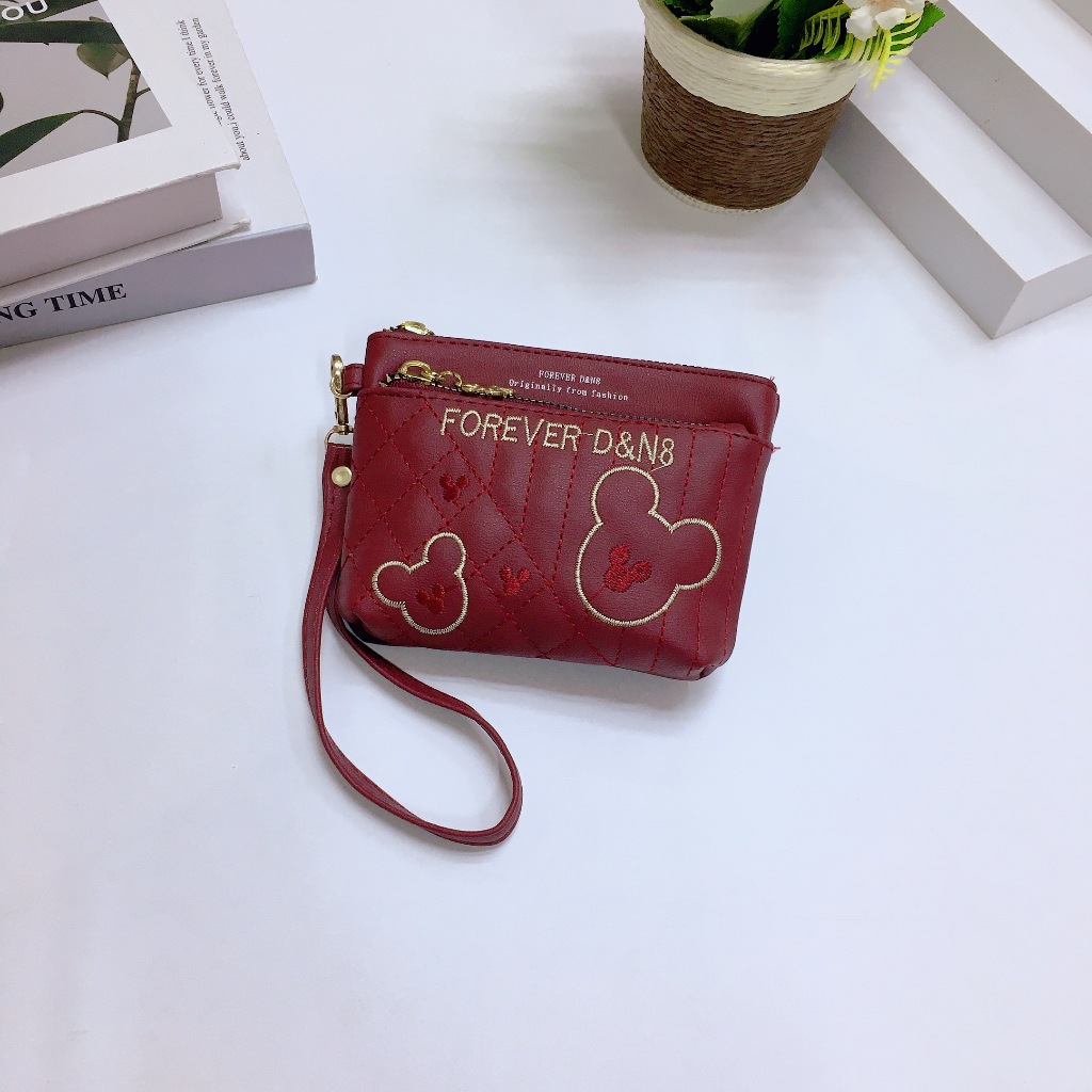 DQ82#BBกระเป๋าสตางค์กระเป๋าสตางค์ผู้หญิง พร้อมสายคลองมือค่ะ มี3 ซิปใส่เหรียญใส่บัตรได้ค่ะใส่แบงค์1000 พับครึ่ง - รูปที่ 5