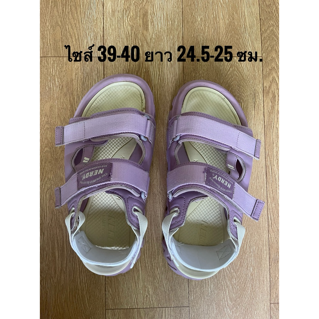 (มือ 2) รองเท้าแตะรัดส้นแบรนด์ NERDY *อ่านรายละเอียด*