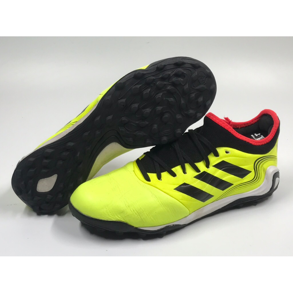 รองเท้าฟุตบอล 100ปุ่ม ร้อยปุ่มหญ้าเทียม Adidas Copa size 40.5/25.5cm