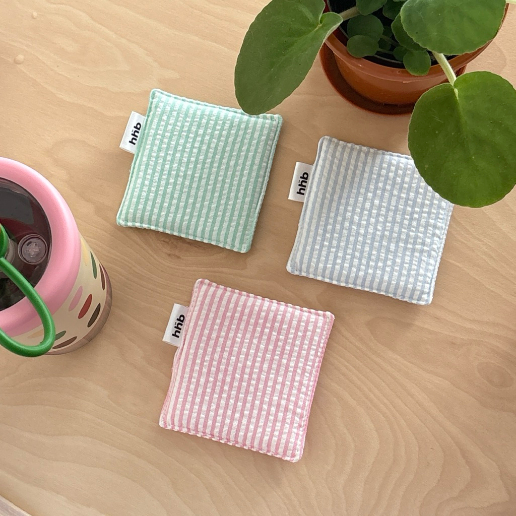 แผ่นรองแก้วแบบเซ็ต 3 ชิ้นคละสี Set Coasters  (3 : colors pink / green / blue )