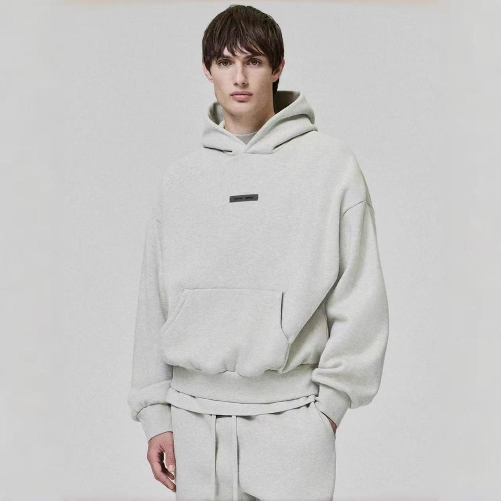 เสื้อฮู้ด Fear of God Essentials Classic Fleece Hoodie ( SS25 ) Homestead Heather - รูปที่ 3