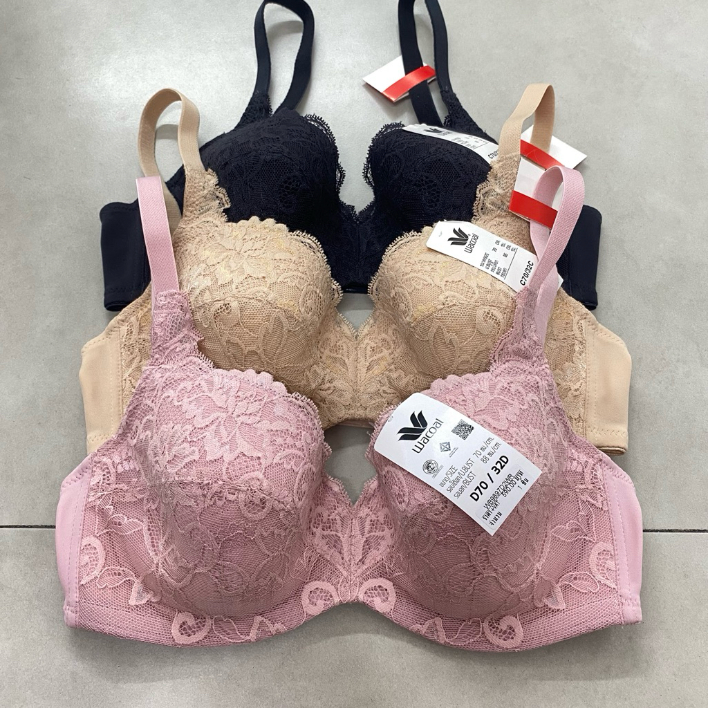 Wacoal Basic bra บราลูกไม้เต็มทรง รุ่น WB9897