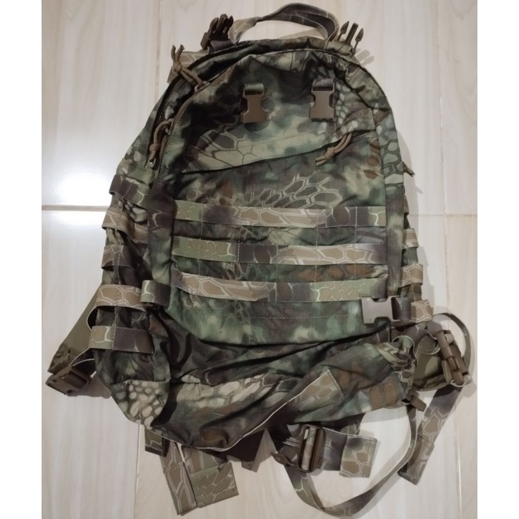 กระเป๋า เป้ Grey Ghost Gear รุ่น Legacy 3 Day Pack ( รหัสEC006 )ลาย Kryptek Mandrake รุ่นเก่า ไม่ผ่า