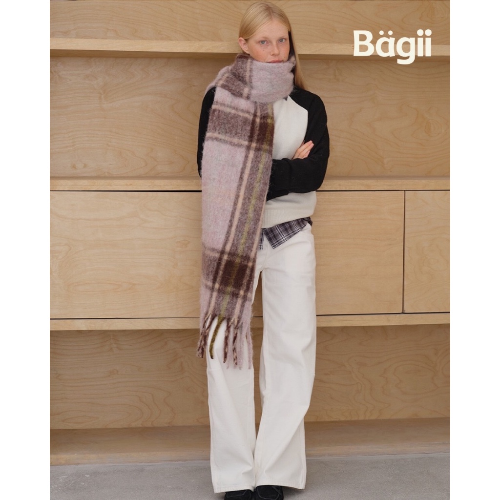 Bagii | Wool｜Pink-Green Scarf | 8% Wool | ผ้าพันคอ ขนสัตว์ ผ้านิ่ม กันหนาว แมชง่าย ใส่สบาย BG100936