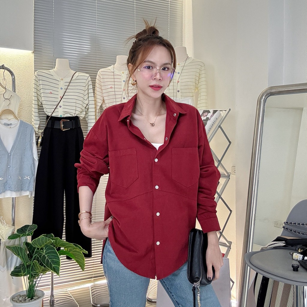 D0016 Cool Chic ( คลู ชิค ) เสื้อเชิ้ตแขนยาว แต่งกระเป๋าสองข้าง ผ้าCottonฟอก แต่งกระดุมปั๊ม DEEZYY