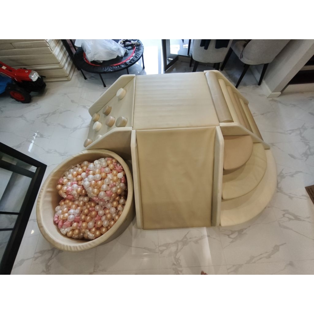 ปีนป่ายเบาะ Restar kids สินค้ามือ2