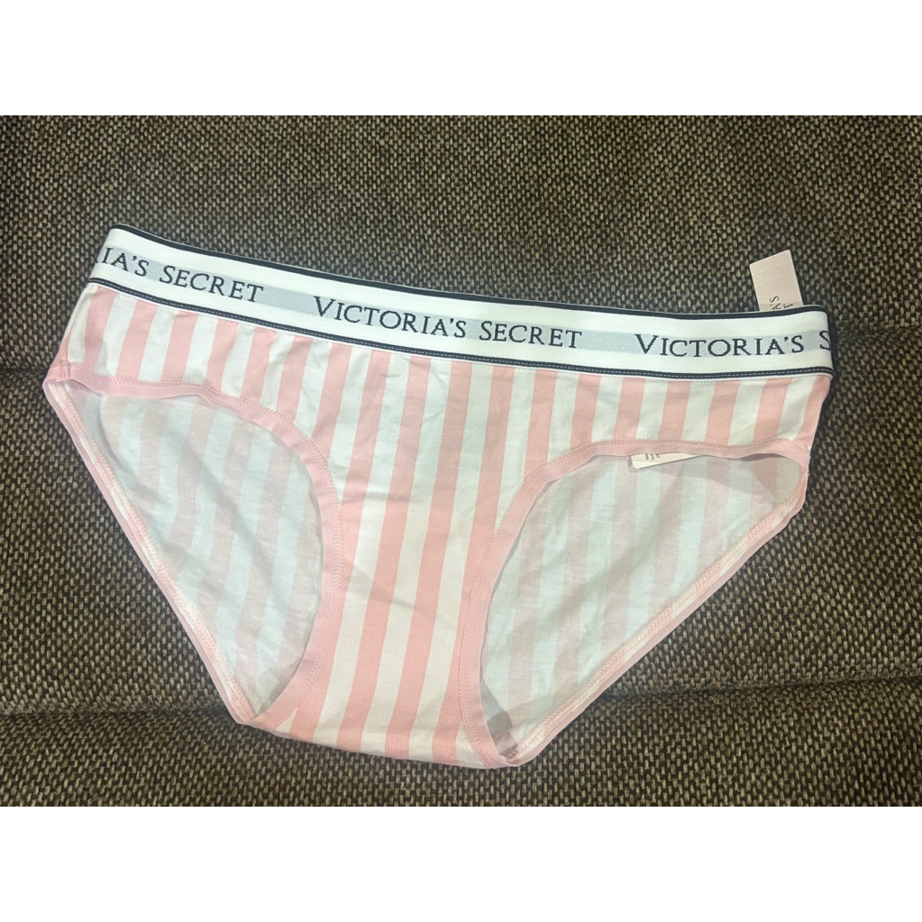 ของแท้จากShop กางเกงใน วิคเตอเรีย ซีเครต Victoria’s Secret Panty Signature Logo รุ่น Hiphugger size xs s m l ผ้านุ่มมาก