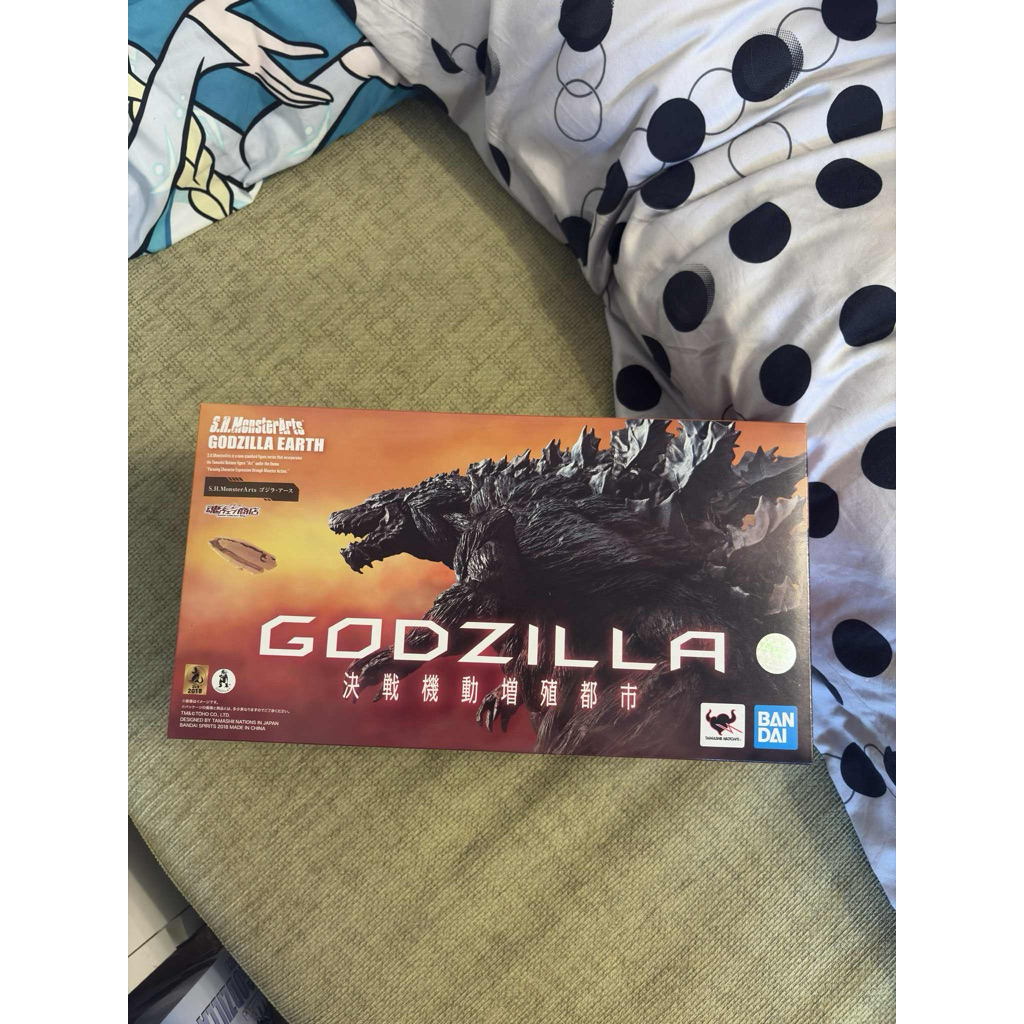Godzilla S.H.Monsterarts Godzilla Earth BY BANDAI NAMCO