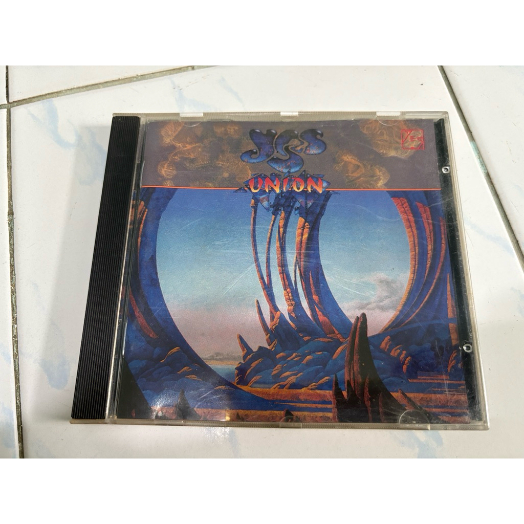 CD : YES - UNION....