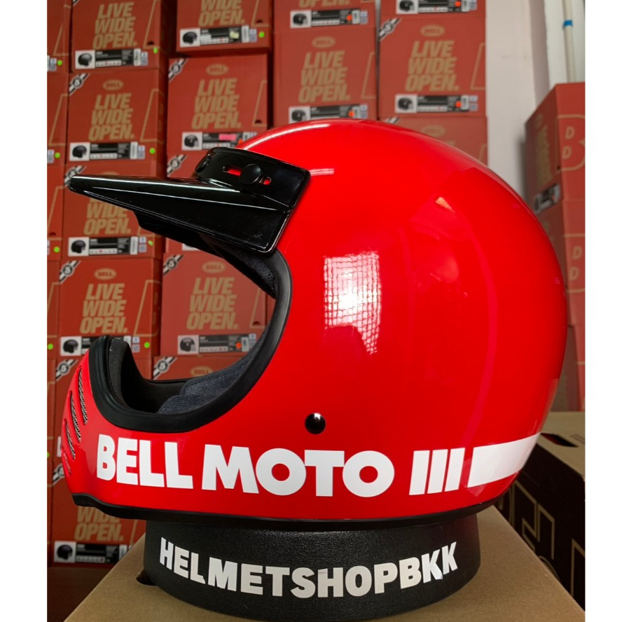 BELL MOTO-3 CLASSIC RED ไซส์ XL สินค้าใหม่ (มีตำหนิ) ไม่มีผลในด้านความปลอดภัย MRXL01