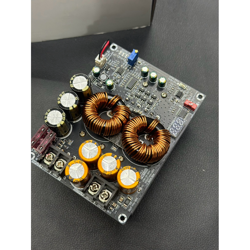 เสต็ปอัฟ1200วัตZK-PW1200