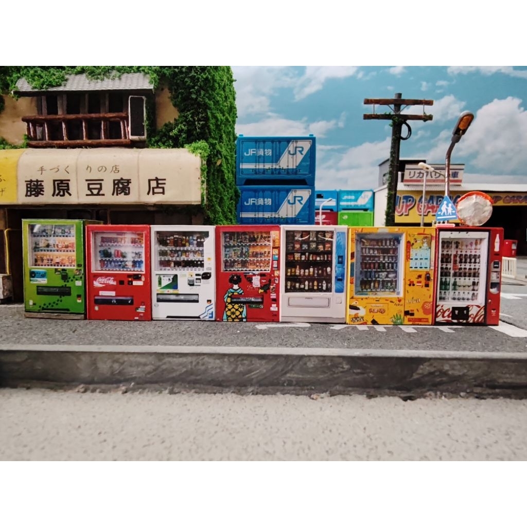 ตู้กดน้ำอัตโนมัติ สเกล1/64 เปิดไฟได้ ไว้เล่นกับรถสเกล1/64