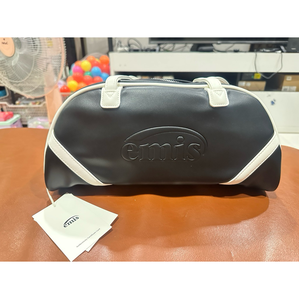 ส่งต่อ กระเป๋า emis แท้