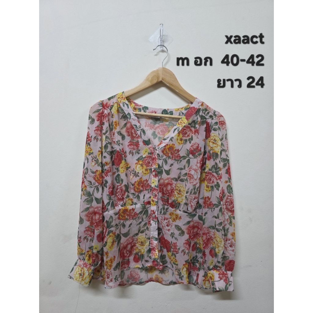 เสื้อเชิ้ตลายดอก Xaact B45