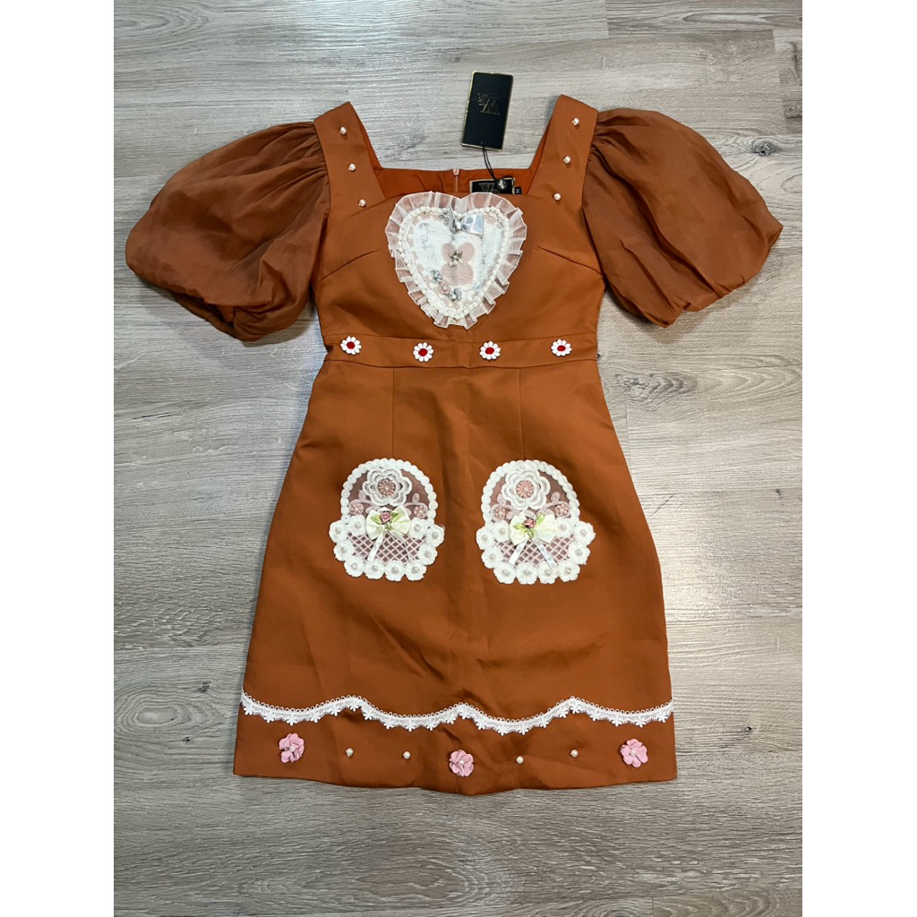 New. ไซร์ M ป้าย WR Studio เดรสสั้นแขนตุ๊กตา สวยมากกกกก