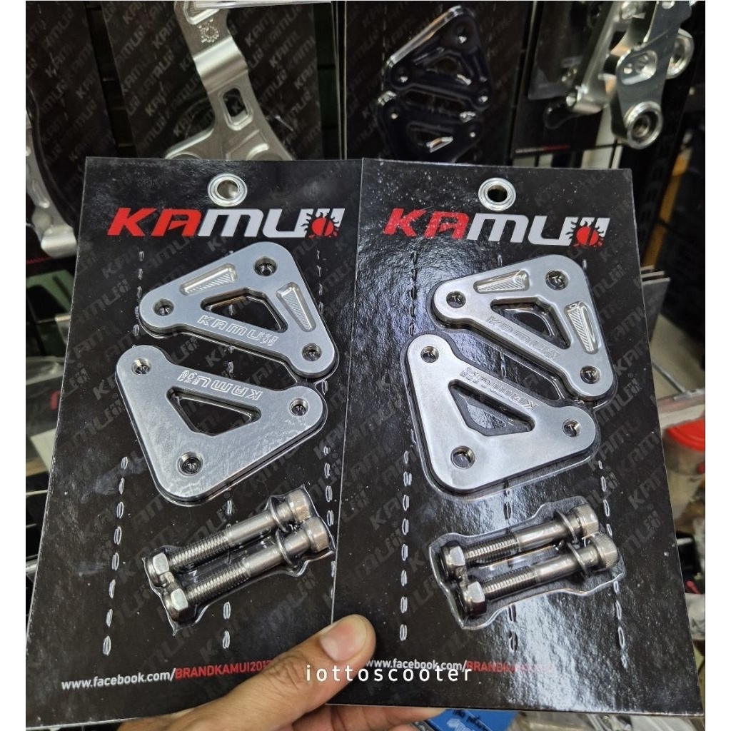 Kamui ขาจับโช๊คอัพหลัง CNC Lambretta G350 สีเงิน