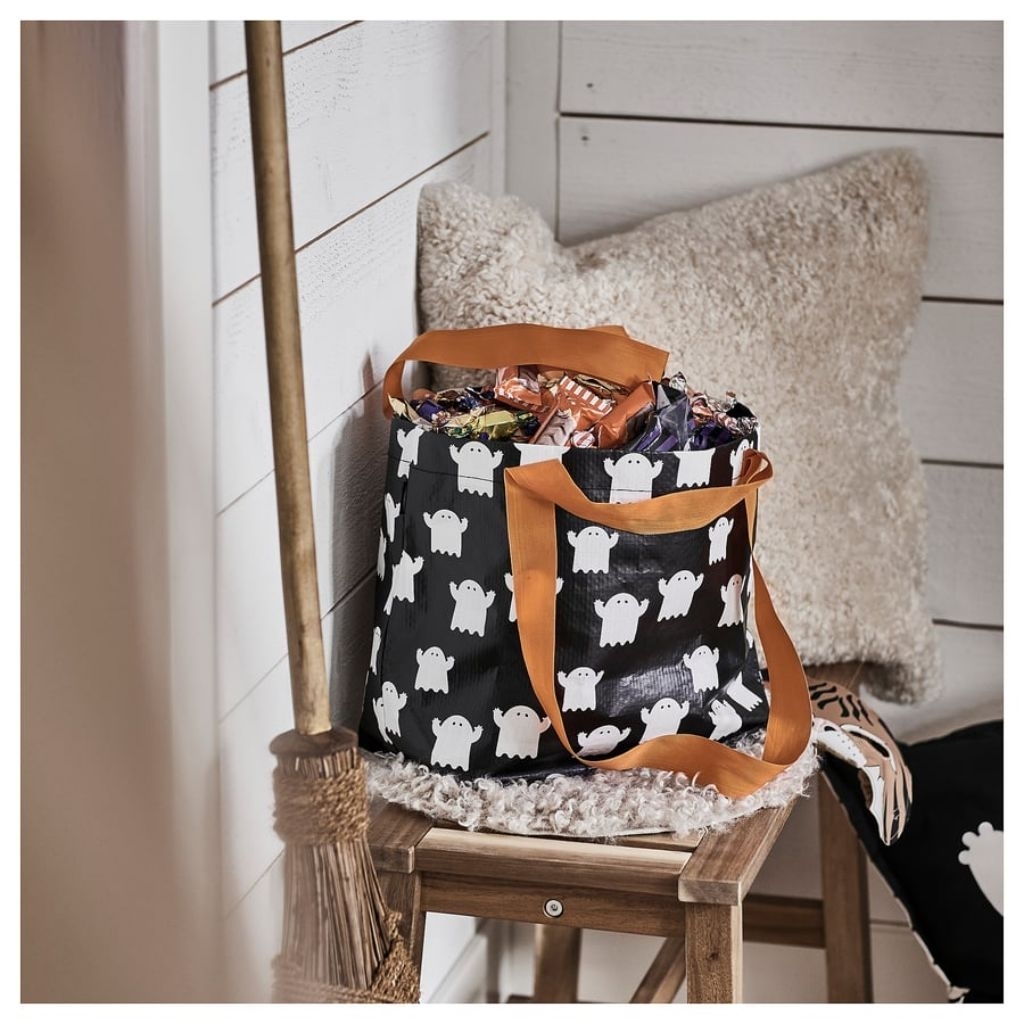 IKEA ถุงหิ้ว ไซส์ใหญ่ Halloween / Christmas Limited Edition ลายฮาโลวีน,ลายซานต้า,ลายหัวใจแดงน้ำเงิน