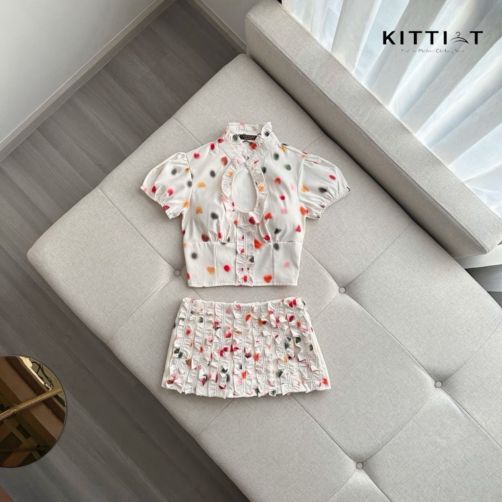 KITTI-T Setเสื้อครอปลายจุด  :::  KT 987