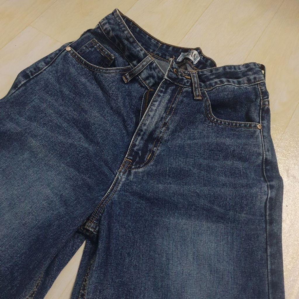 กางเกงยีนส์ป้าย SARAN ไซส์ M มือสอง