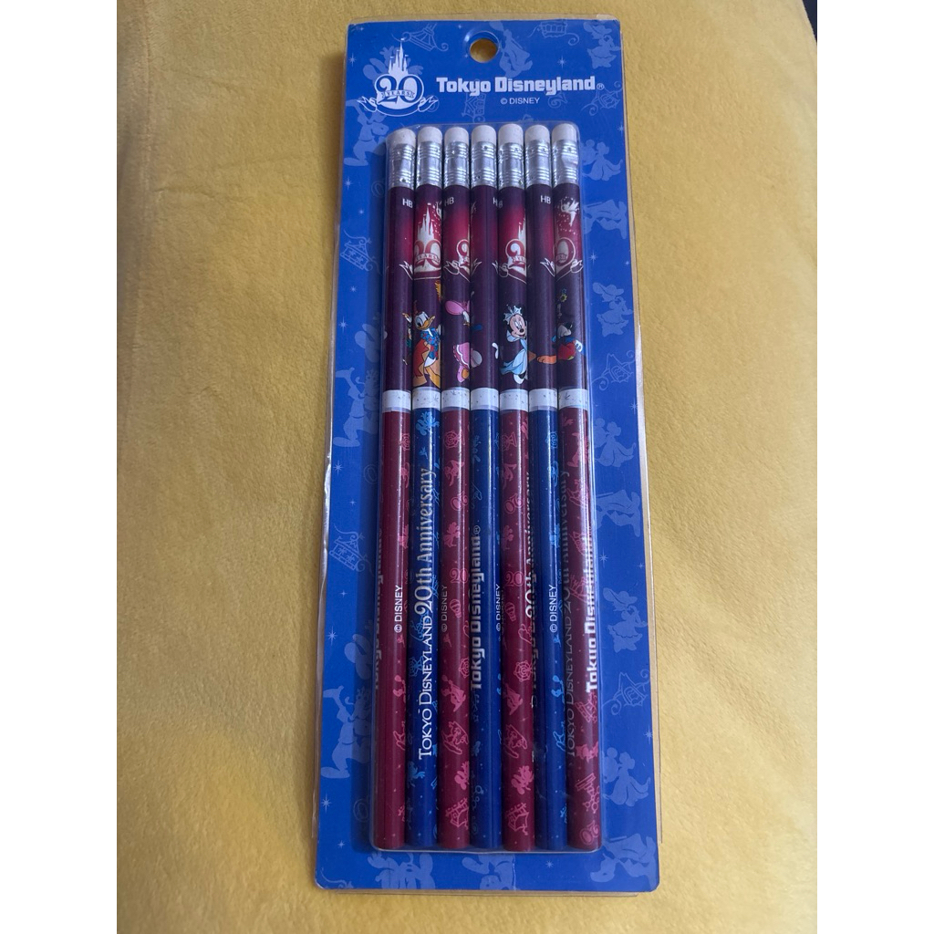 ดินสอไม้ จากtokyo disneyland