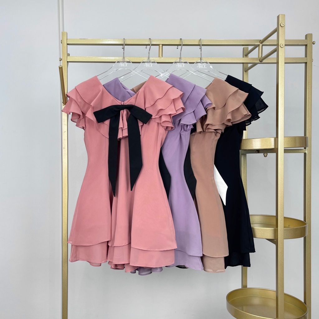 25 TWENTY FIVE  ชุดจั้มผ้าชีฟอง ดีเทลโบว์ผ้าเบาสบาย ใส่เที่ยวคาเฟ่